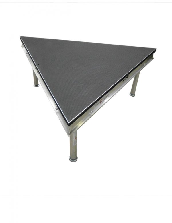 4′ x 4′ Quad Surface Triangle Deck-0